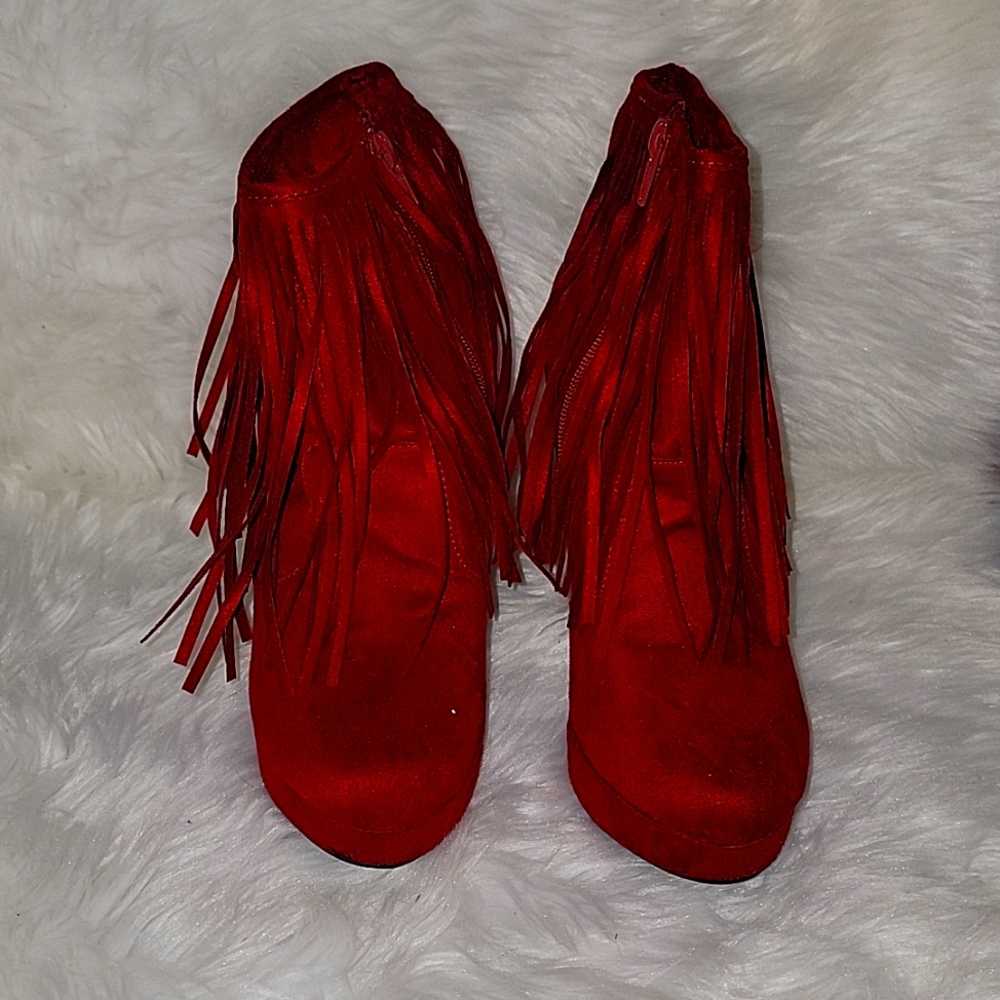 Shoedazzle Heel Boots with Fringe